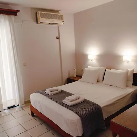 Nancy - Chara Aparthotel 3*