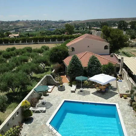 Nancy - Chara Apart Otel 3*